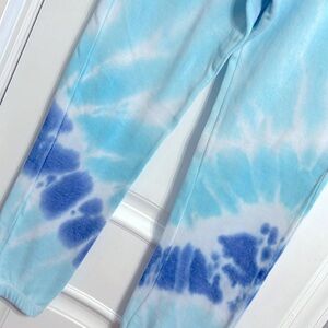 Tie-Dye Sweatpants in Blue and White